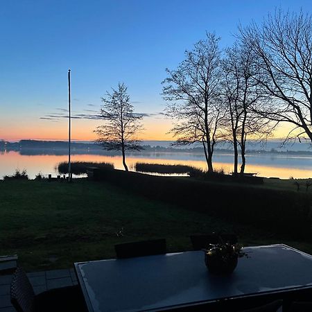 Huset Ved Soen Taet Pa Herning Og Mch Og Boxen 90 M2 Sunds Екстер'єр фото