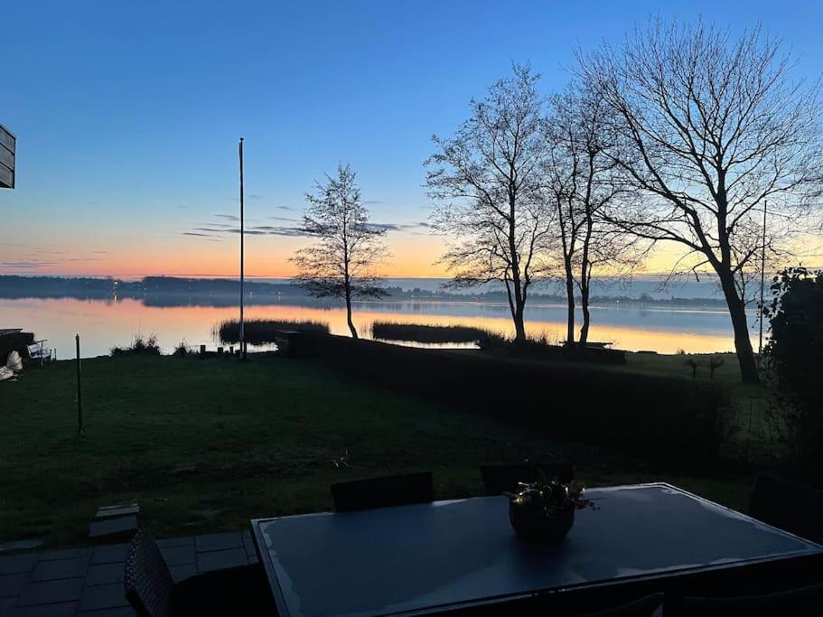 Huset Ved Soen Taet Pa Herning Og Mch Og Boxen 90 M2 Sunds Екстер'єр фото